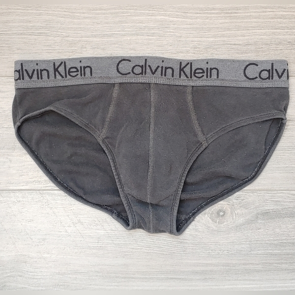 Good Used Condition Men's CALVIN KLEIN Black Hip Brief Size Medium - Picture 1 of 11